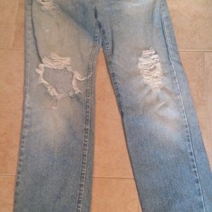 LEE 1889 MENS 30 x 31 MEDIUM-WASH BLUE DISTRESSED REGULAR JEANS BOOT CUT (J1)